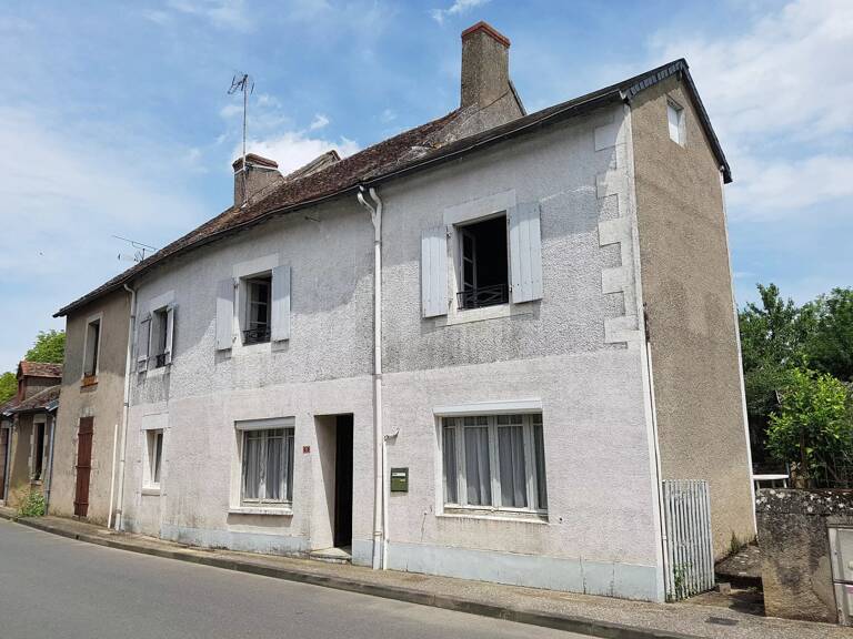 Grande maison de village à vendre, region Montmorillon 86 — photo 1