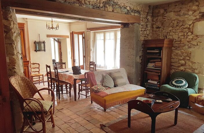 Grande maison de village à vendre, region Montmorillon 86 — photo 5