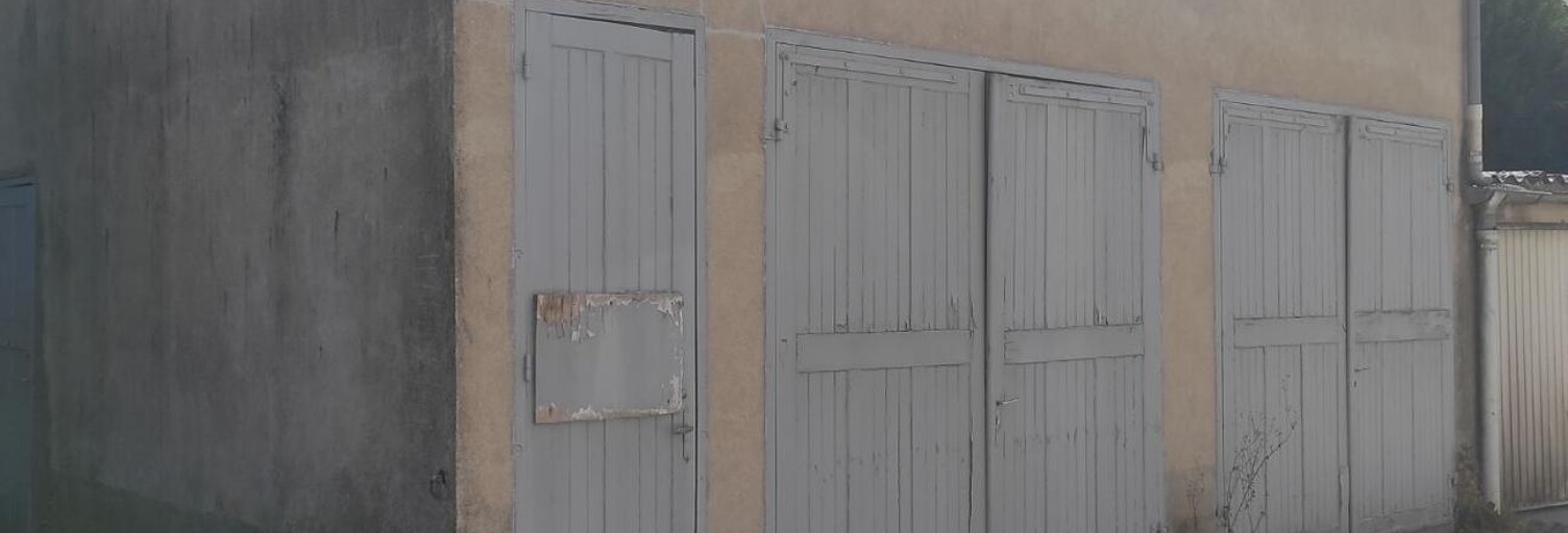 Garage  40 m² à vendre à Épinal (88000)