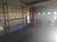 Garage  40 m² — photo 2