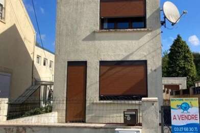 Maison 5 pièces 93090 €