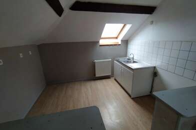 Appartement  370 €