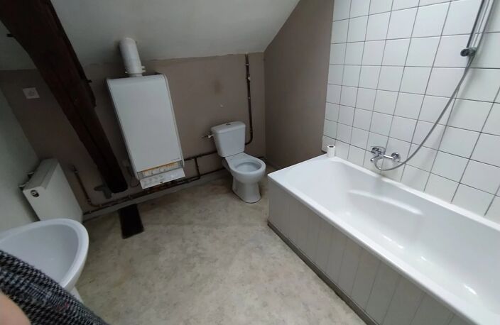 Location appartement   à Fourmies (59610) — photo 3