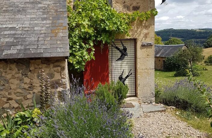 Ferme rénovée avec belle vue à vendre dans le Morvan — photo 3