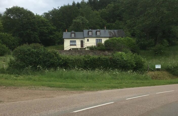 Maison avec belle vue sur 2,2 ha à vendre dans le Morvan — photo 2