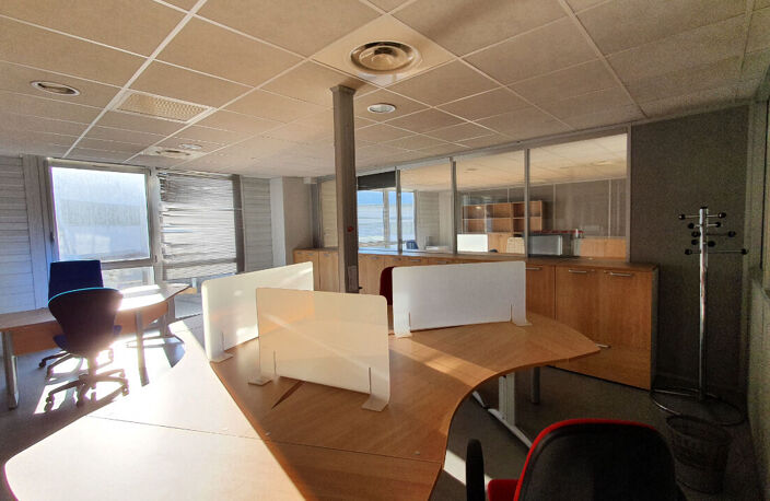Bureaux Marseille 861 m2 — photo 3