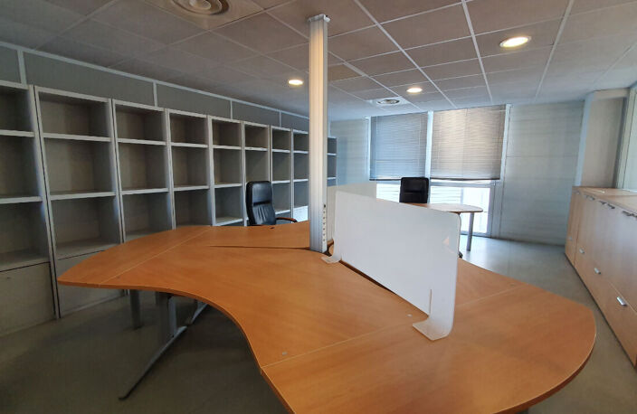 Bureaux Marseille 435 m2 — photo 5