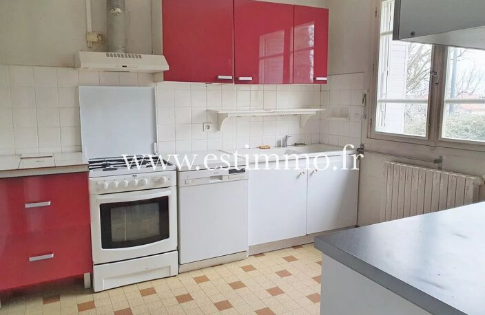 maison de ville à rafraichir — photo 3