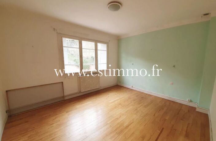 maison de ville à rafraichir — photo 4
