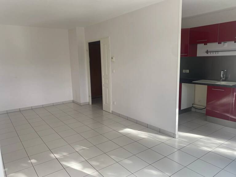 QUETIGNY T2 de 45 m2 Balcon quartier résidentiel — photo 1