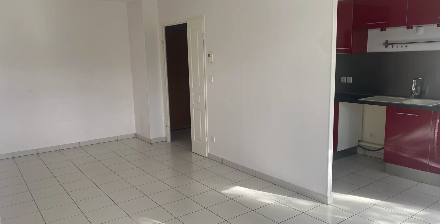 QUETIGNY T2 de 45 m2 Balcon quartier résidentiel — photo 1