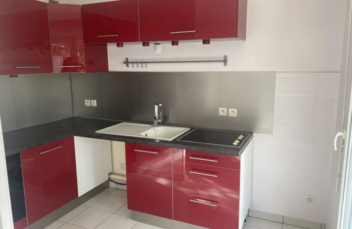 QUETIGNY T2 de 45 m2 Balcon quartier résidentiel — photo 2