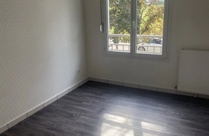 QUETIGNY T2 de 45 m2 Balcon quartier résidentiel — photo 3