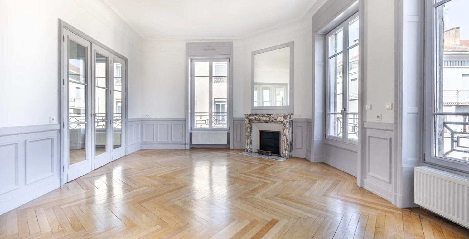 Superbe appartement en plein coeur de Villefranche — photo 1