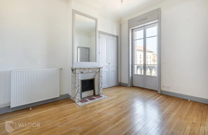 Superbe appartement en plein coeur de Villefranche — photo 3