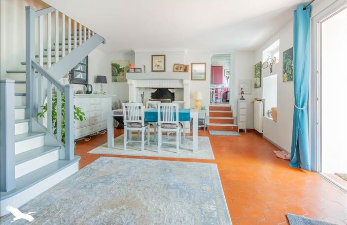 Maison en pierre de 5 pièces principales — photo 2