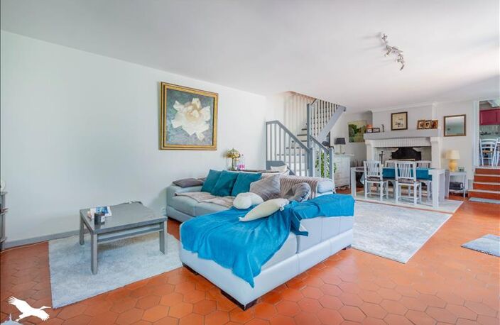 Maison en pierre de 5 pièces principales — photo 3