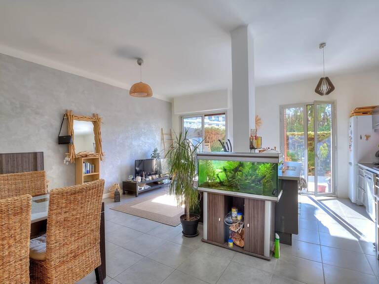 2P 54 m² + 45 m² de terrasse // SOUS COMPROMIS — photo 1