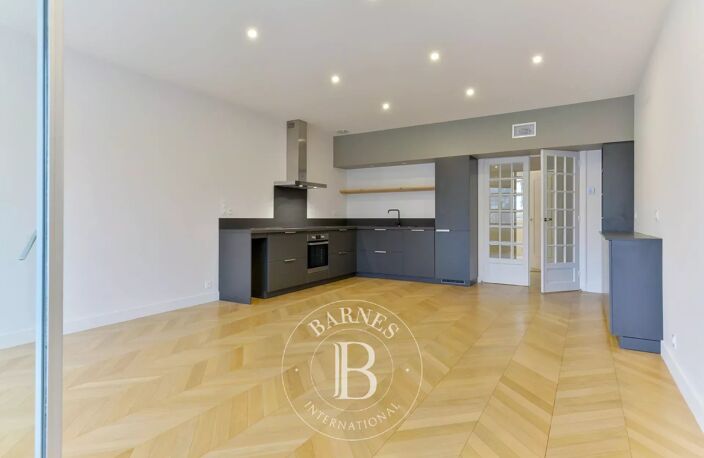 Lyon 2 - Saint Antoine - Appartement de 117.11 m² - Garage - 3 chambres — photo 4