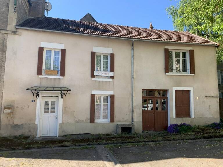MAISON DE BOURG/ TANNAY — photo 1