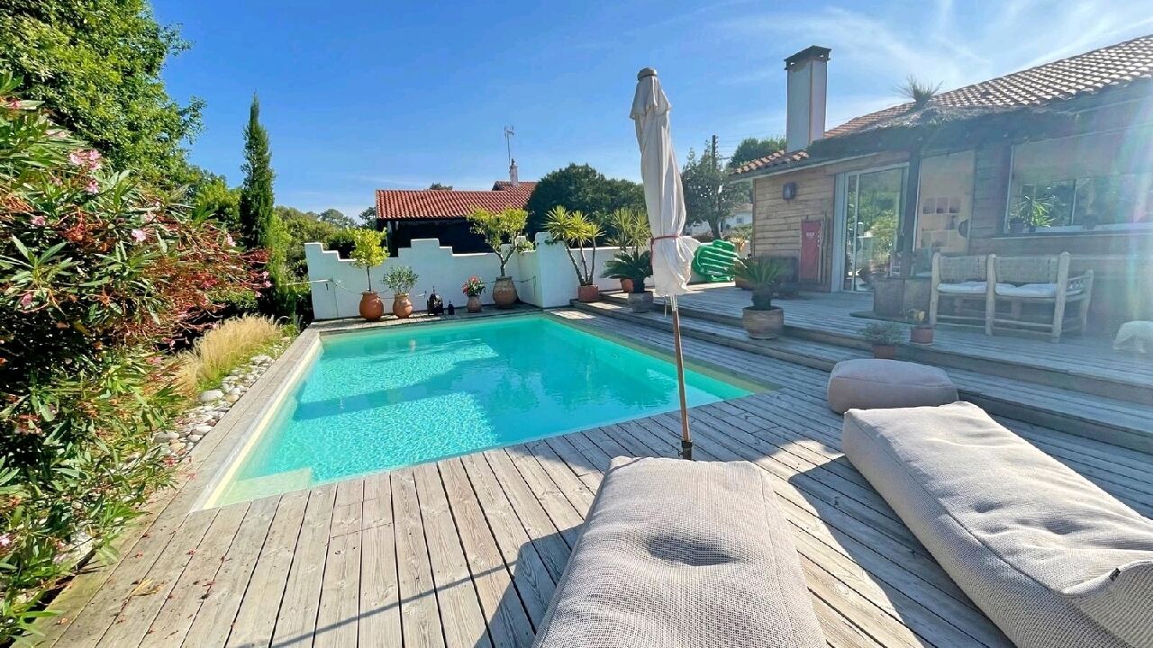 maison 6 pièces 250 m2 à vendre à Biarritz (64200)