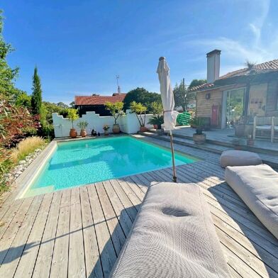 Maison 6 pièces 1670000 €