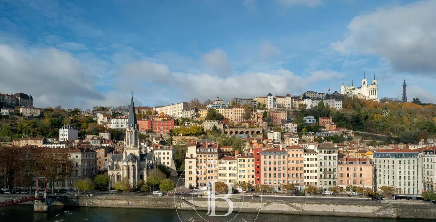 Lyon 2 - Ainay - Appartement d'exception de 273.58 m² -  Vue rare sur la colline de Fourvière - Petit et grand salon - 4 chambres — photo 1