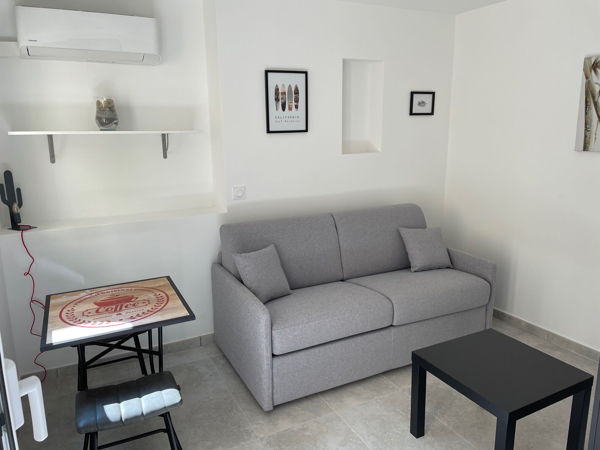 NEG 2 STUDIO ETUDIANT UNIQUEMENT Cannes La Bocca