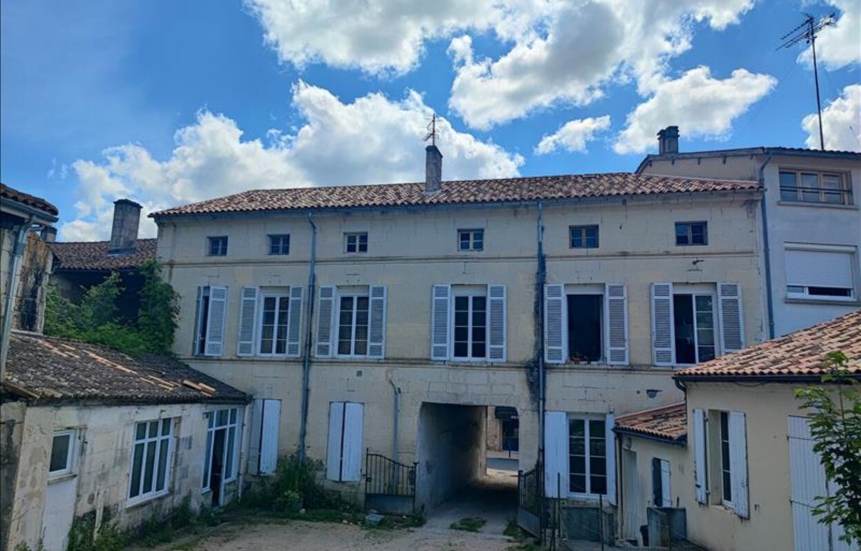 immeuble  pièces  m2 à vendre à Montguyon (17270)