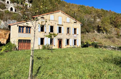 Ancien presbytère de 1865 de 250m² en grande partie rénové, avec dépendance, atelier et jardin de 490m² — photo du bien