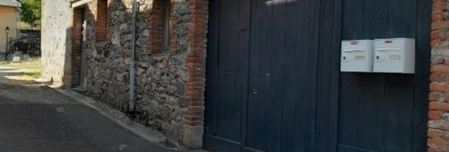 Maison 3 Pièces 45 m² à vendre à Condat (15190)