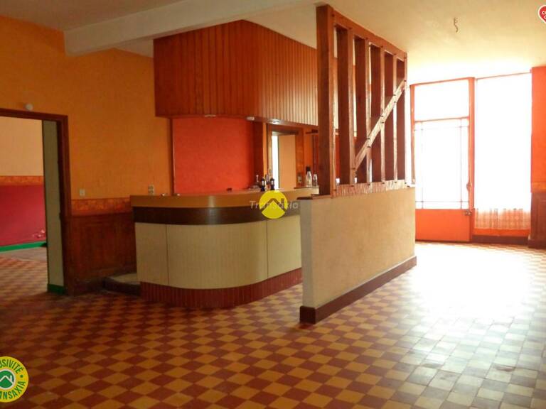 Maison d'Habitation-Commerce — photo 1
