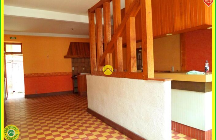 Maison d'Habitation-Commerce — photo 2