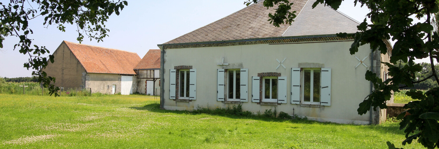 Maison 5 Pièces 126 m² à vendre à Saint-Maurice-sur-Aveyron (45230)