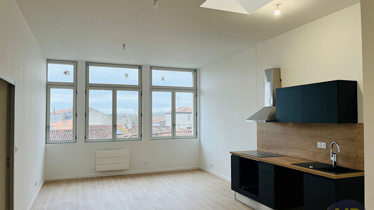 appartement 4 pièces 93 m2 à vendre à Saintes (17100)