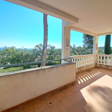 Appartement 3 pièces 430500 €