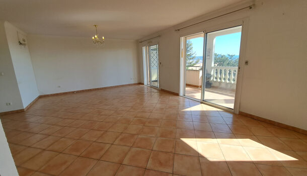 Appartement 3 pièces  à vendre Hyères 83400