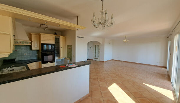 Appartement 3 pièces  à vendre Hyères 83400