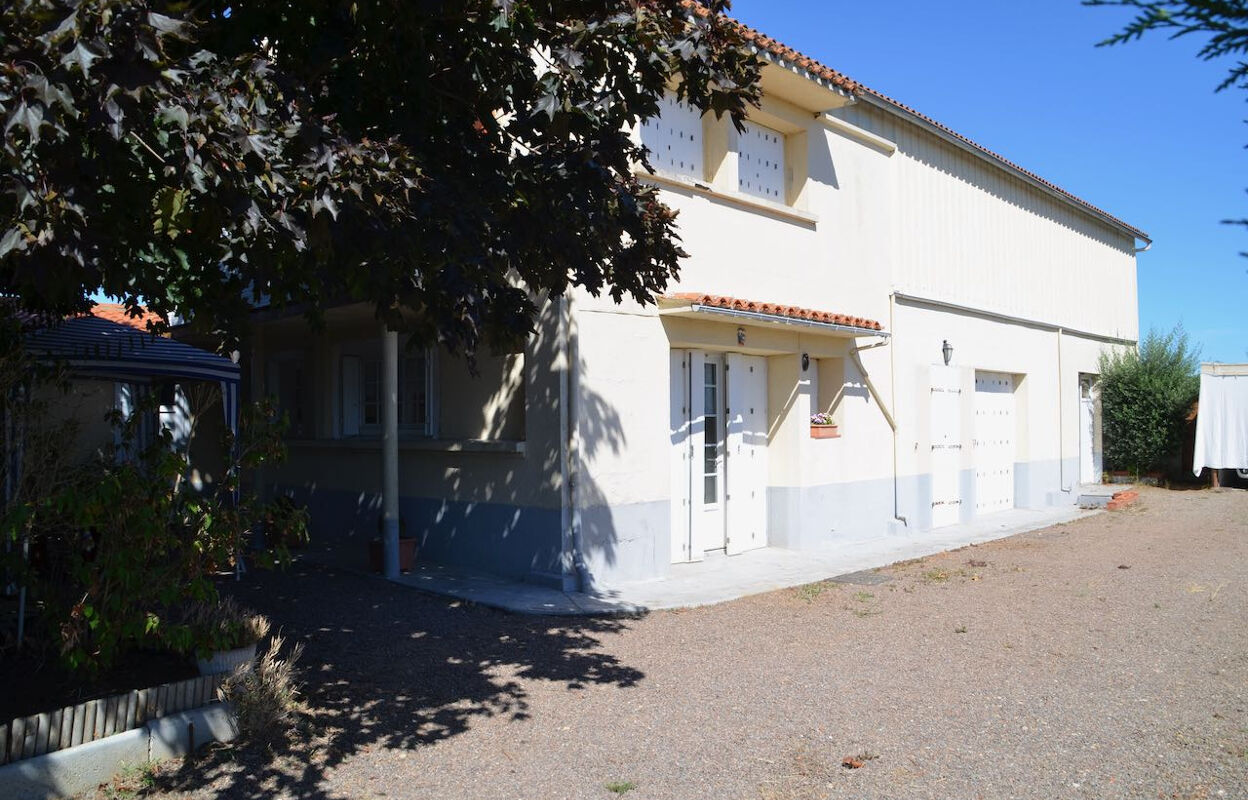 maison 4 pièces 122 m2 à vendre à Sainte-Hermine (85210)