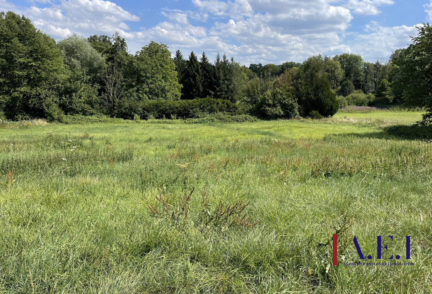 Terrain constructible de 1600 m2 — photo 1