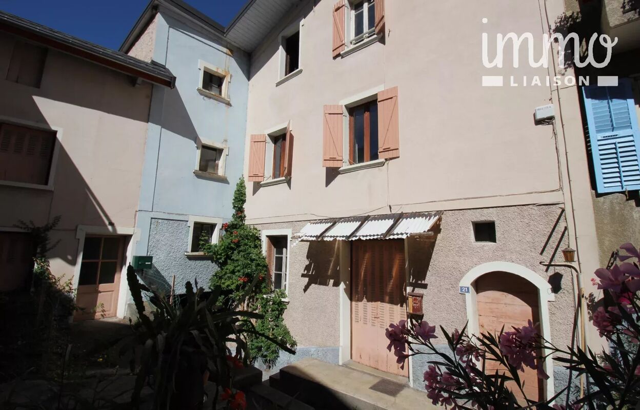 maison 3 pièces 63 m2 à vendre à Saint-Michel-de-Maurienne (73140)