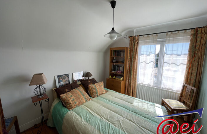 Maison T5 sur sous-sol + garage et dépendances sur un terrain d — photo 5