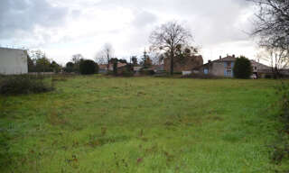 Terrain  604 m² à vendre à Saint-Jean-d'Hermine (85210)