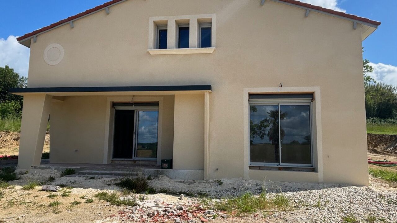 maison 2 pièces 200 m2 à vendre à Montpezat-de-Quercy (82270)