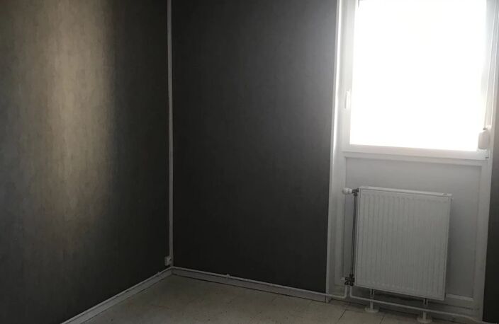 APPARTEMENT HIRSON — photo 2