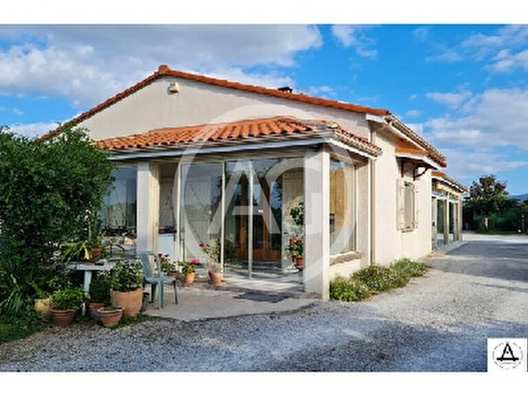 VILLA T4 - PLAIN PIED - PISCINE - DOUBLE GARAGE — photo 1