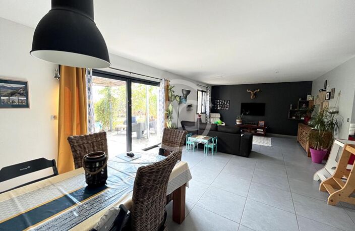 Contemporaine T4 - Piscine - Jardin - Garage - Calme - — photo 3