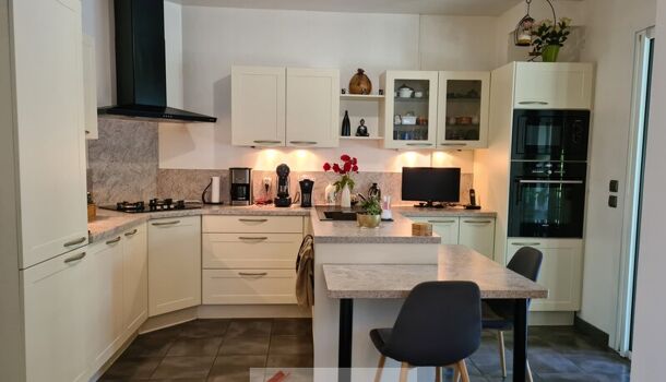 Villa / Maison 4 pièces  à vendre Saint-Sauvant 17610