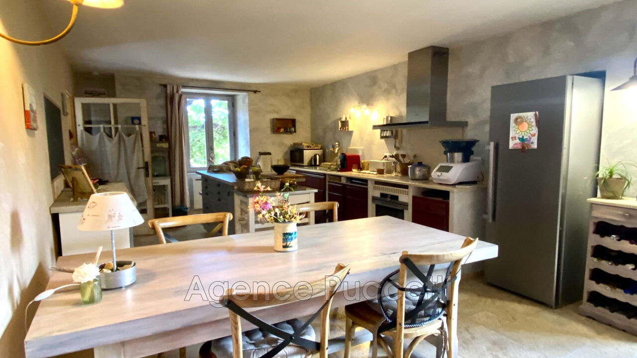 maison 7 pièces 273 m2 à vendre à Coursegoules (06140)