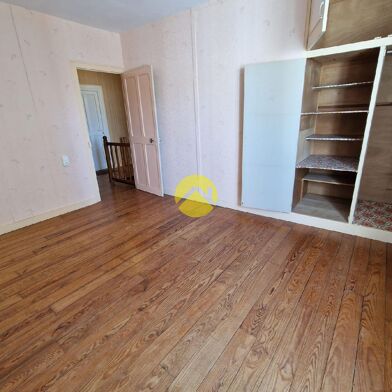 Maison 4 pièces 64500 €